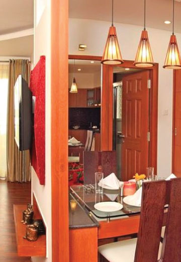 Hotel Header (Mobile)