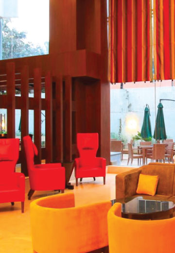 Hotel Header (Mobile)