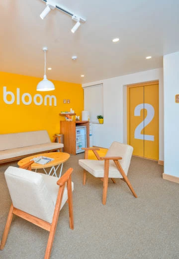 Bloom Hotel - Brookfield lounge
