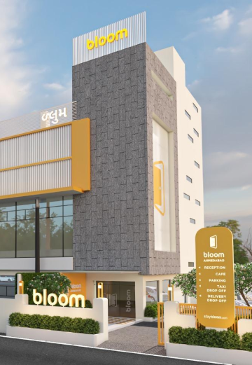 Bloom Hotel - SG Highway